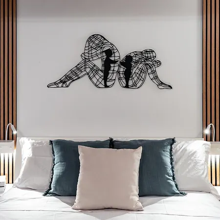 Martin's - Stylish Historic With Free Parking, Fast Wi-fi, Ac In Center Apartamento