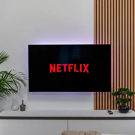 Martin's - Stylish Historic With Free Parking, Fast Wi-fi, Ac In Center 公寓 *