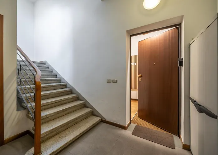 Martin'S Home - Historic Boutique Apartment With Free Parking, Fast Wi-Fi, Ac, Perfect For Couples & Business In Modena Center Apartament